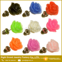 Modisches Design 3D Harz Rose Blume Edelstahl Ohr Ohrstecker